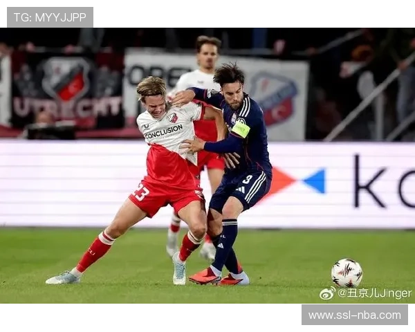 塔利亚菲科两黄变一红,里昂最后时刻少一人作战 塔利亚菲科两黄变一红,里昂最后时刻少一人作战