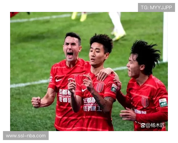 成都蓉城赛季高开低走，最终排名第三