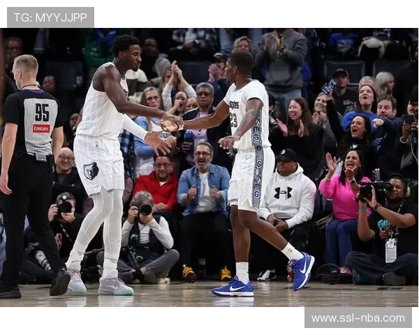 奇才灰熊对攻大战，灰熊替补群发挥制胜